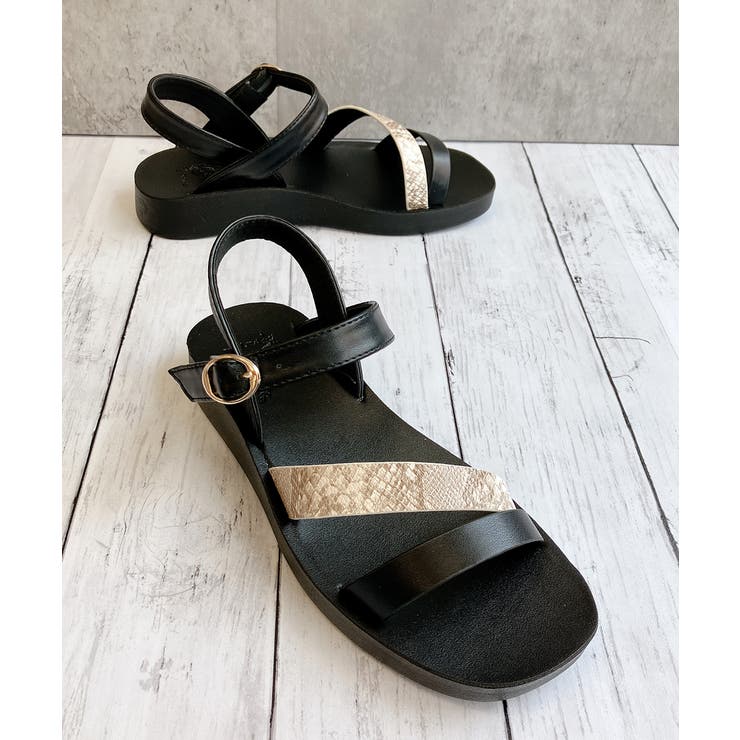 パイソン/ブラック | アシメデザインメニーストラップサンダル | Noubel Voug Relax