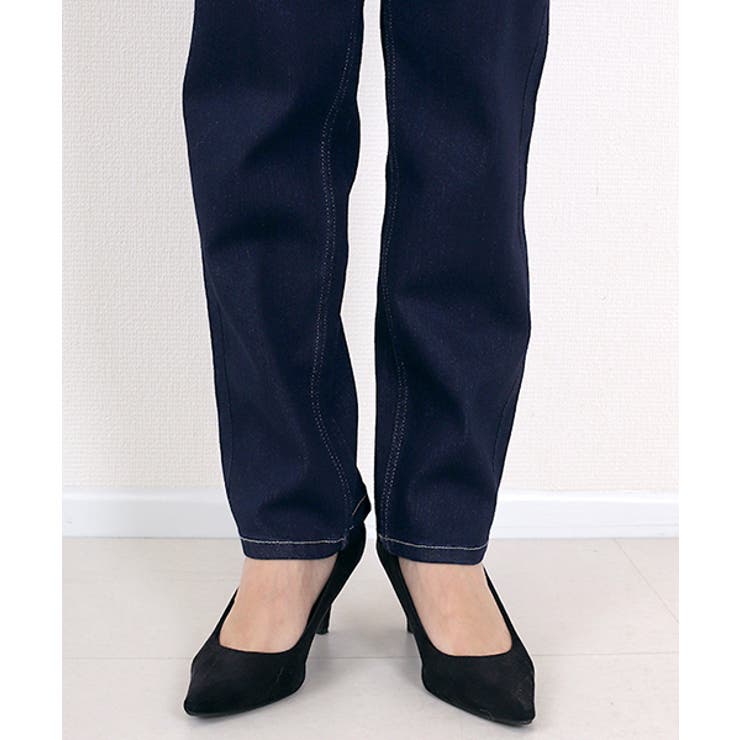 ストレッチデニムテーパードパンツ