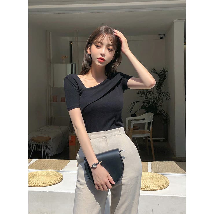 韓国ファッション 11/17日ごろ発送 韓国ファッション両端前開きポロカラーサマーニットTシャツ[品番