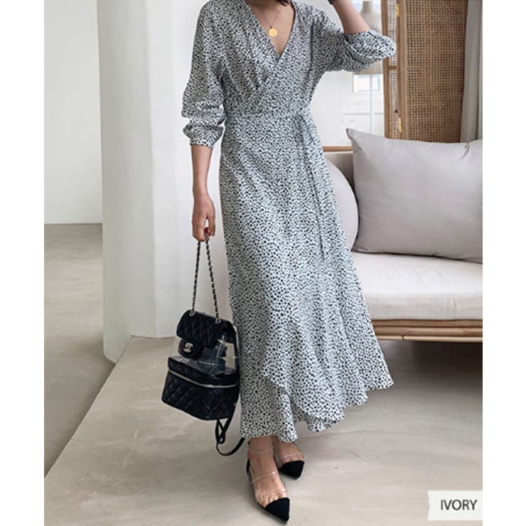 TOM FORD 水色 Vネック ロングワンピース 40 楽天市場】ワンピース vネック ブルーの通販