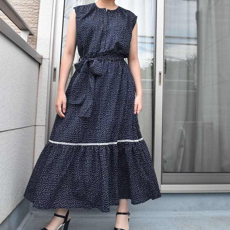 ネイビー | ラインレース ティアードドットワンピース 着やせ | SLENDER