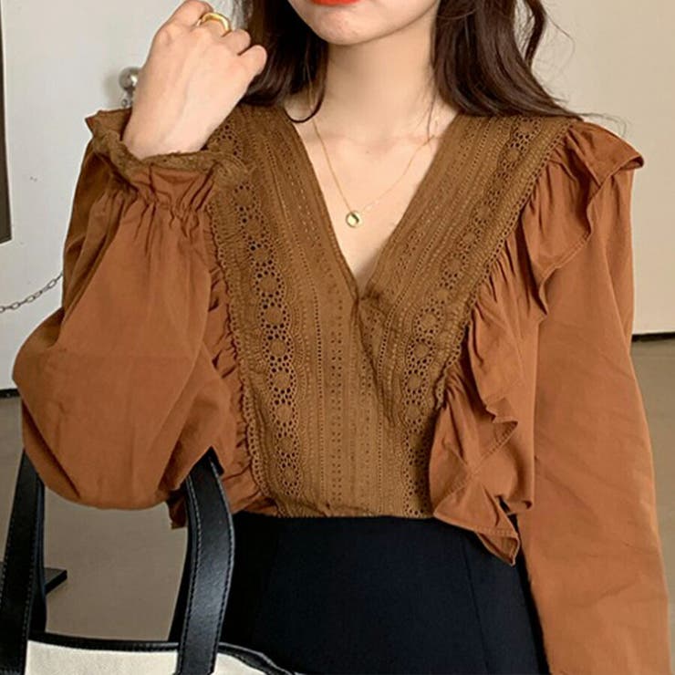 長袖Vネックフリルブラウス シンプル 重ね着[品番:XL000002050 長袖Vネックフリルブラウス シンプル 重ね着[品番:XL000002050