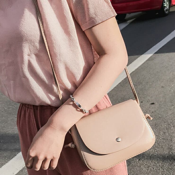 minaさん♡ ワンハンドルバッグ（小） 不破湊 ワンハンドルバッグ：ブラック – un-dimension