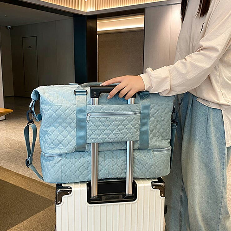 独立収納付きキルティングボストンバッグ トラベルバッグ 旅行
