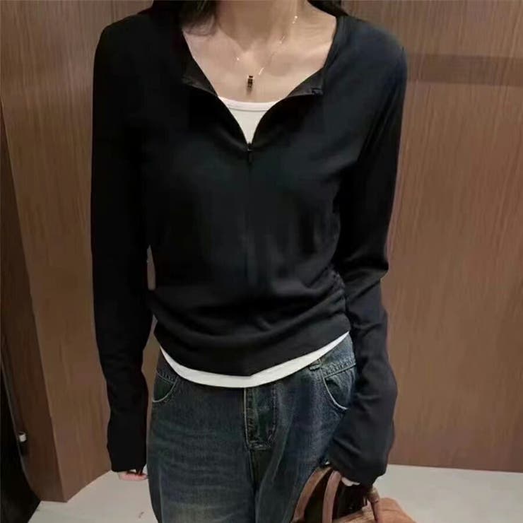 ブラック