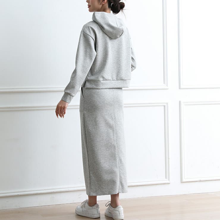 セットアップ パーカー スカートセット[品番：XL000002891
