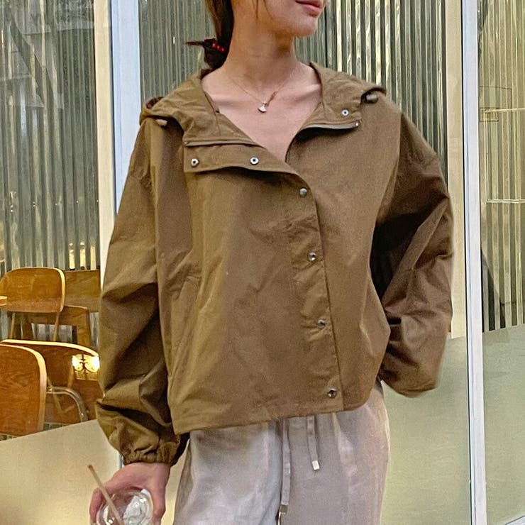 カーキ | バルーン袖オーバーサイズマウンテンパーカー カジュアル ゆるいシルエット | SLENDER