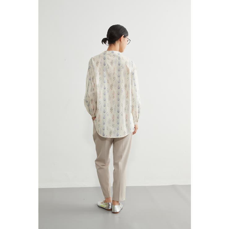 綿100長袖シャツブラウスボタニカル柄 ナチュラル大人カジュアル | On One's Own | 詳細画像16 