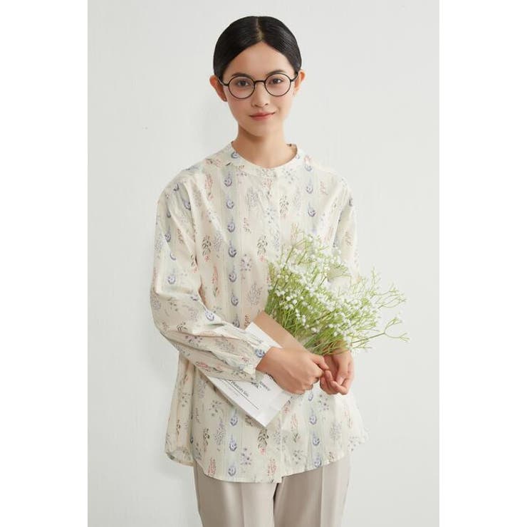 綿100長袖シャツブラウスボタニカル柄 ナチュラル大人カジュアル | On One's Own | 詳細画像19 