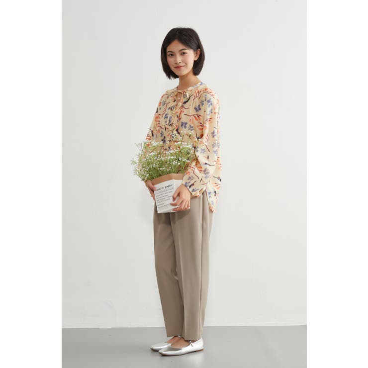 麻混花柄フリルVネックブラウスリボン付きブラウス 長袖トップス | On One's Own | 詳細画像11 