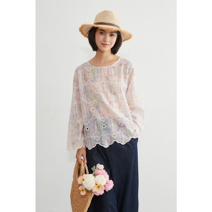 むら染めスカラップ刺繍長袖ラウンドネックシアーブラウス | On One's Own | 詳細画像11 