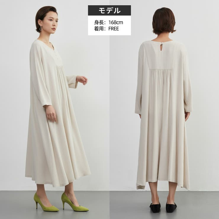 長袖ワンピース飾りボタンギャザーロング丈チュラル系 | On One's Own | 詳細画像2 