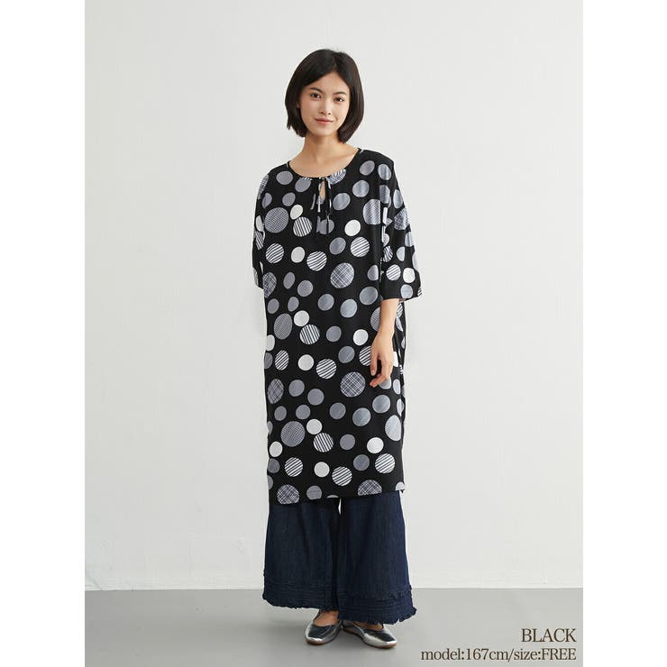 BLACK | レーヨンドット柄チュニック5分袖ルーズフィットトップスブラウス | On One's Own