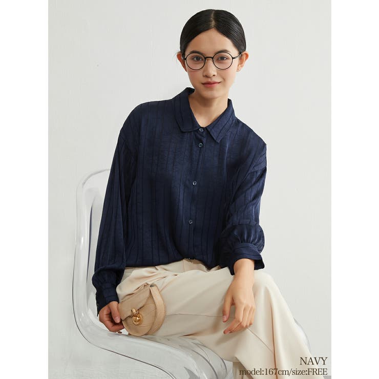 NAVY | 艶感ジャカード織り長袖シャツ ブラウスきれいめオフィスコーデ | On One's Own