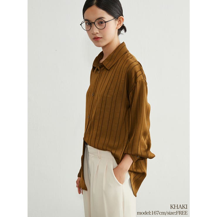KHAKI | 艶感ジャカード織り長袖シャツ ブラウスきれいめオフィスコーデ | On One's Own