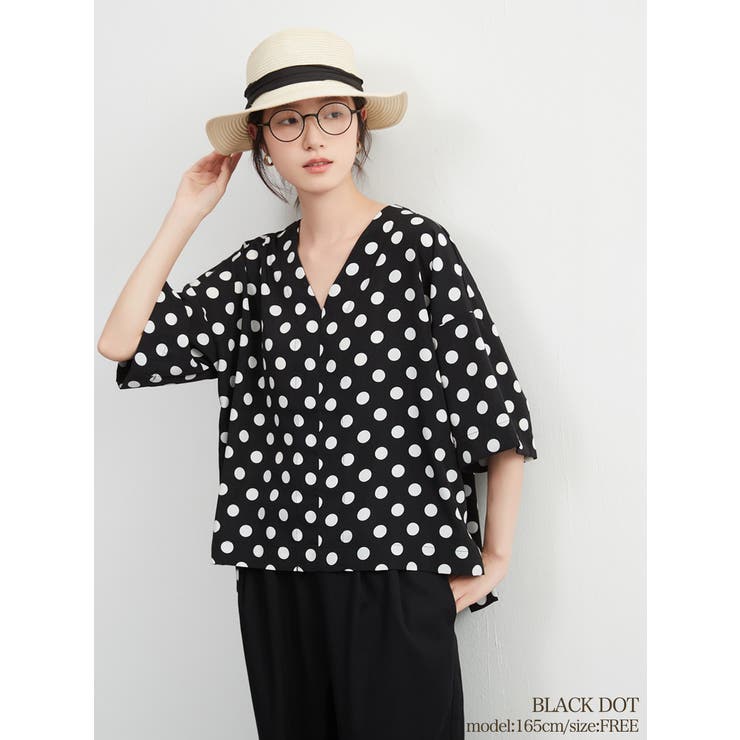 DOT | ドット半袖Vネットップスレディースシンプルプルオーバー | On One's Own
