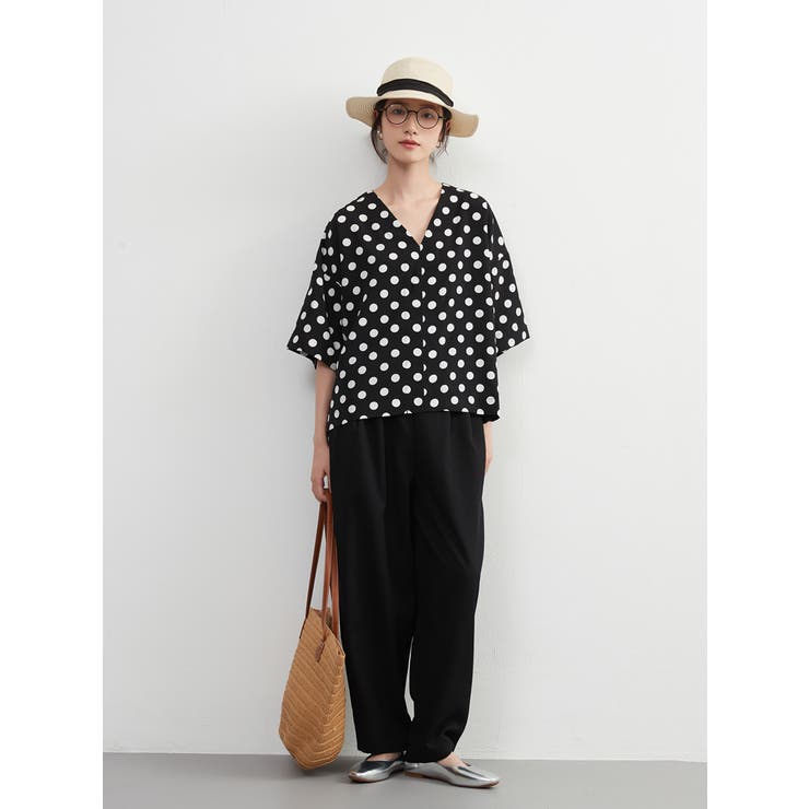 大人上品カーブルーズシルエットスラックスパンツウエストゴムオフィスカジュアル | On One's Own | 詳細画像12 