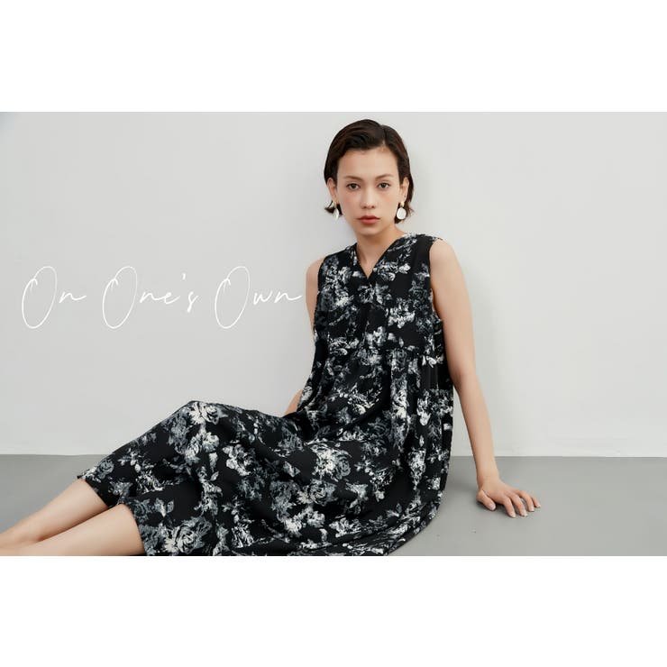 ノースリーブワンピース フラワー プリント花柄ロング丈レイヤード | On One's Own | 詳細画像2 