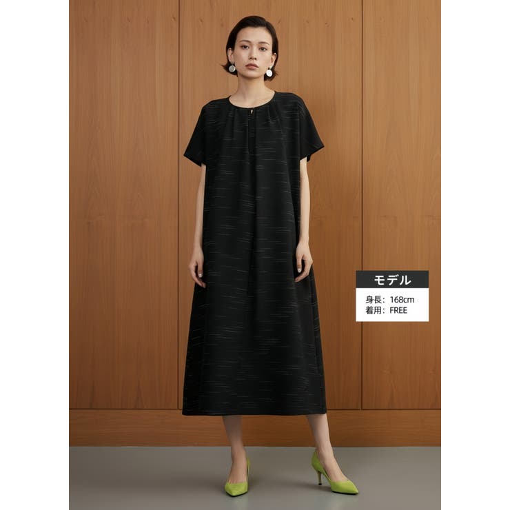 半袖ワンピース夏リラックスロング丈タックワンピース | On One's Own | 詳細画像2 