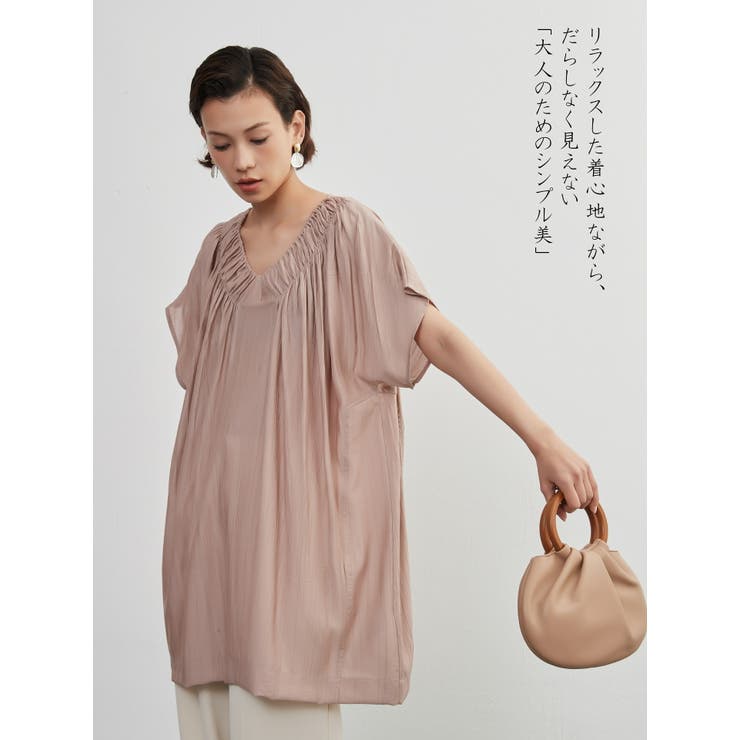 ギャザーVネック半袖チュニックシンプルトップ | On One's Own | 詳細画像2 