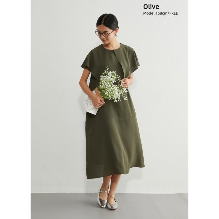 OLIVE | ケープ風衿ノースリーブAラインワンピースポケット付きロングマキシケープ | On One's Own