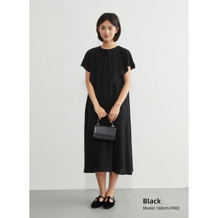 BLACK | ケープ風衿ノースリーブAラインワンピースポケット付きロングマキシケープ | On One's Own