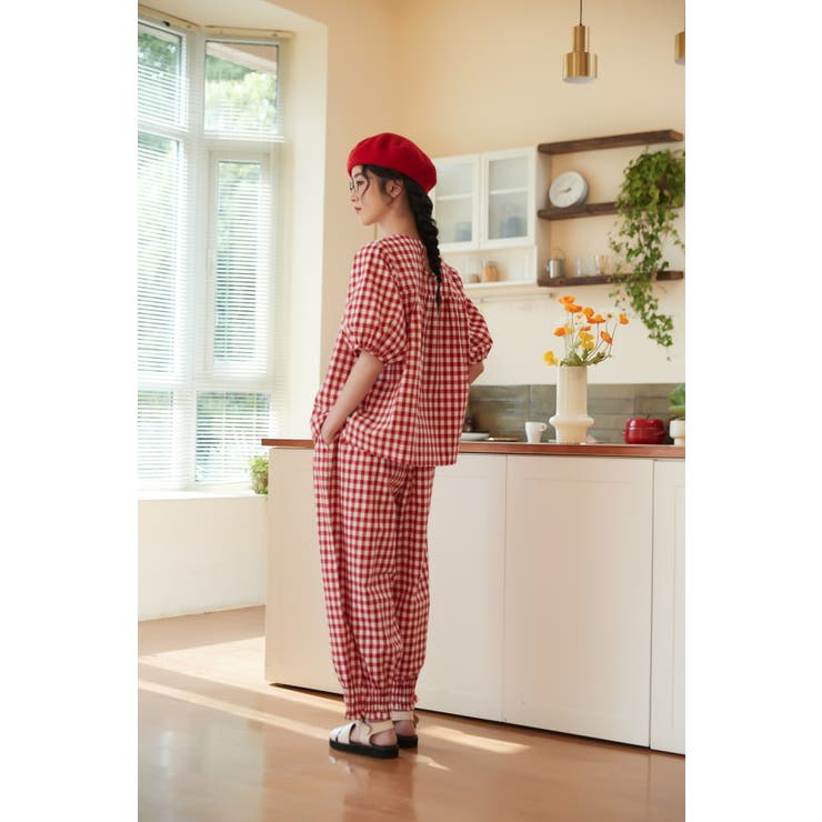 ギンガムチェックスモッキング刺繍半袖ギャザーブラウスセットアップ対応 | On One's Own | 詳細画像3 