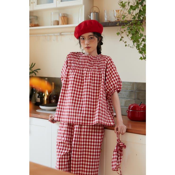 ブラウス：レッド/RED | ギンガムチェックスモッキング刺繍半袖ギャザーブラウスセットアップ対応 | On One's Own