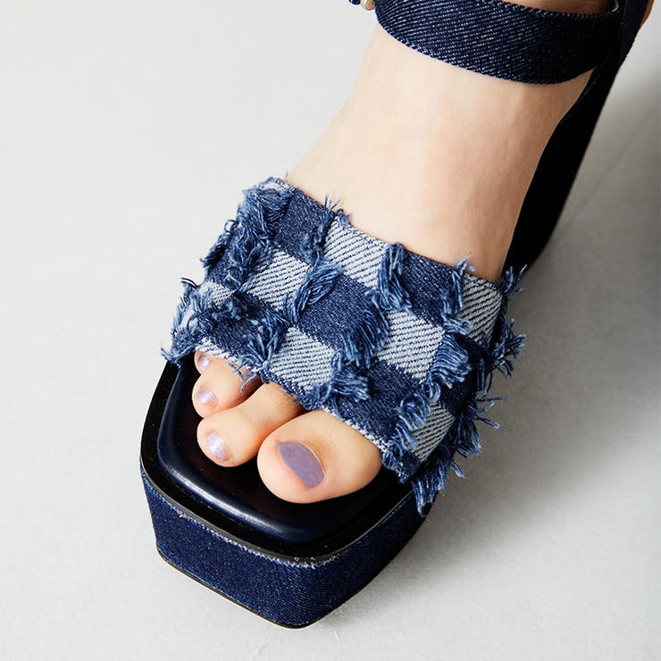 オリエンタルトラフィック》バックルベルト厚底サンダル/41209[品番