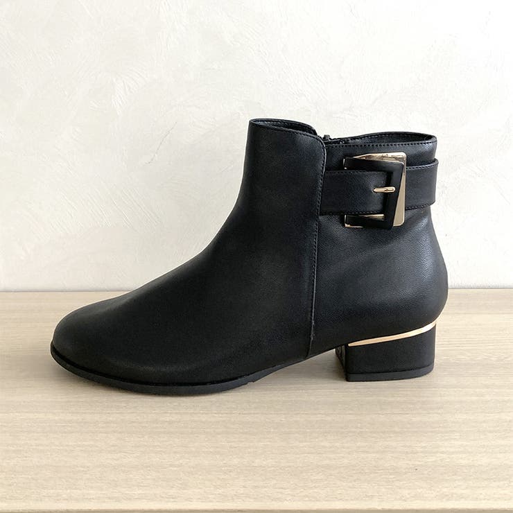 DIOR HOMME/ディオール オム】から 09AW ベルト バックル ブーツ
