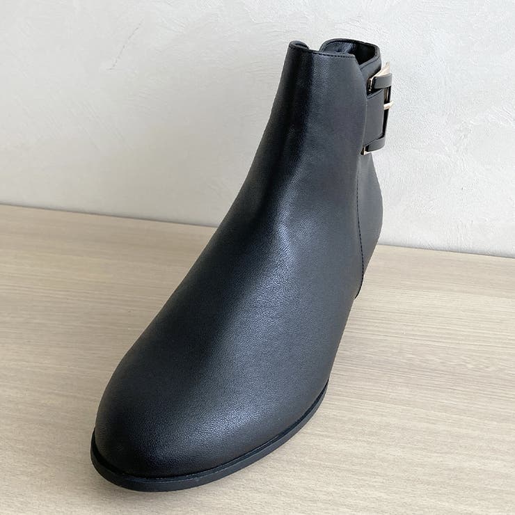 DIOR HOMME/ディオール オム】から 09AW ベルト バックル ブーツ