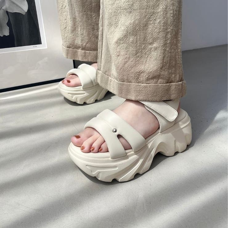 ベージュ | カットデザインパデット厚底サンダル/51206 | ORiental TRaffic