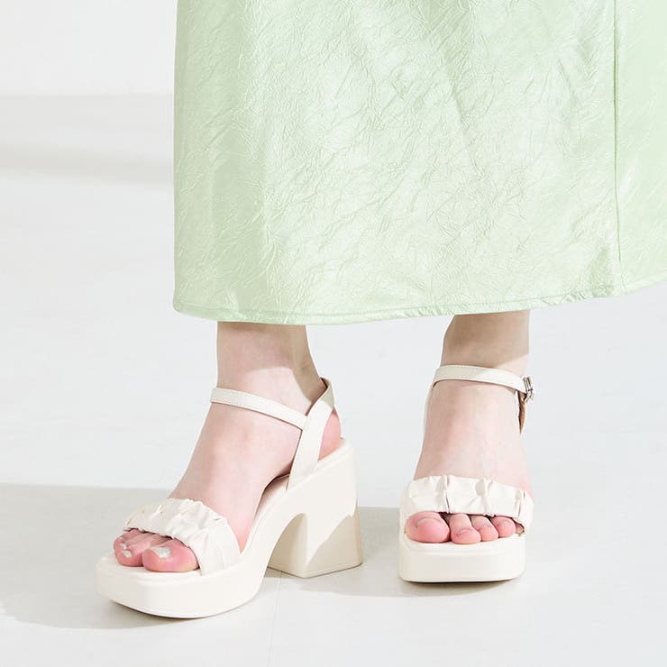 ホワイト | ギャザーデザインプラットフォームサンダル/61203 | ORiental TRaffic