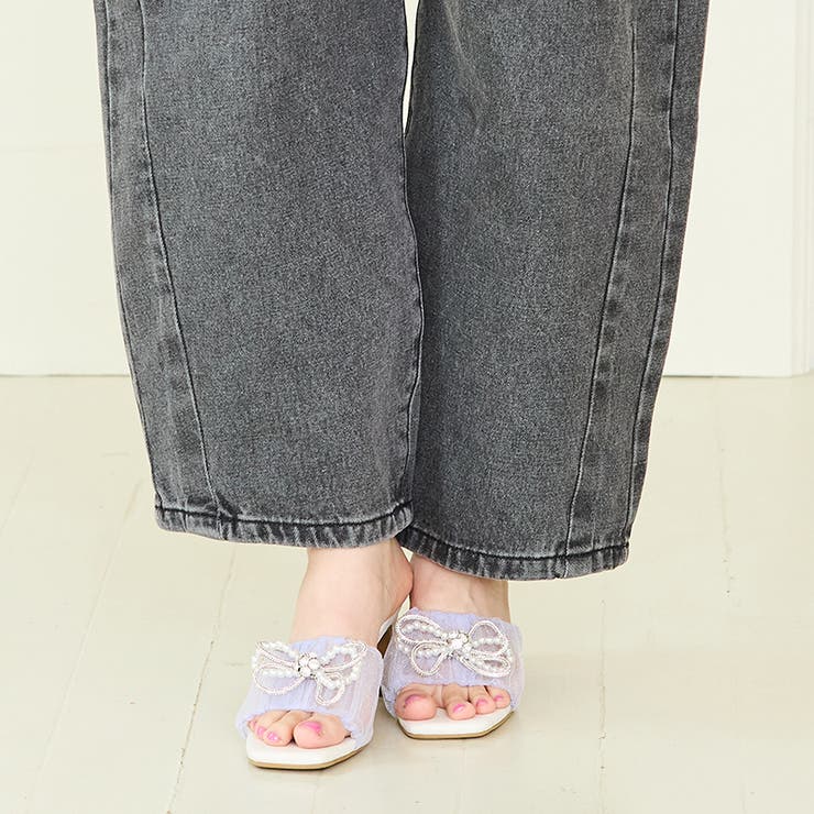 ほぼ未使用☆☆正規品　希少　ルブタン　オーロラパールビジュー　ミュール　ヒール ほぼ未使用正規品 希少 ルブタン オーロラパールビジュー