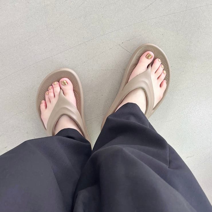 ブラウン