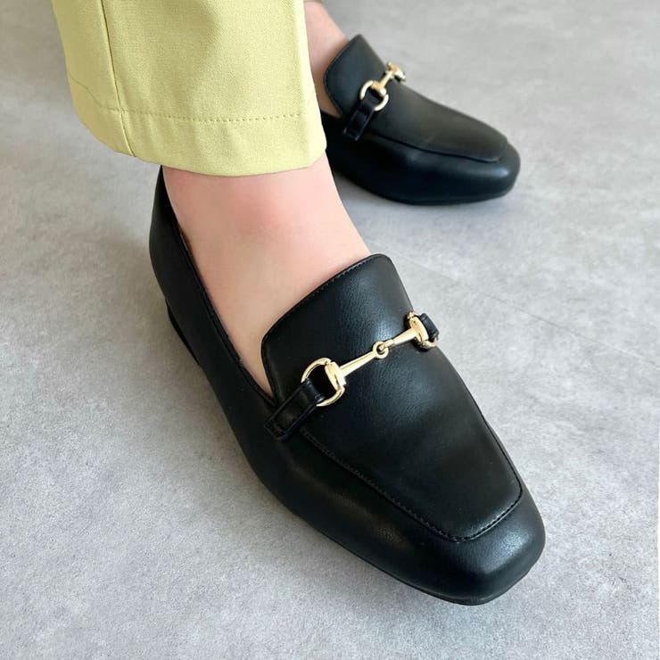 スクエアトゥビットモチーフローファー[品番：ORTS0003920