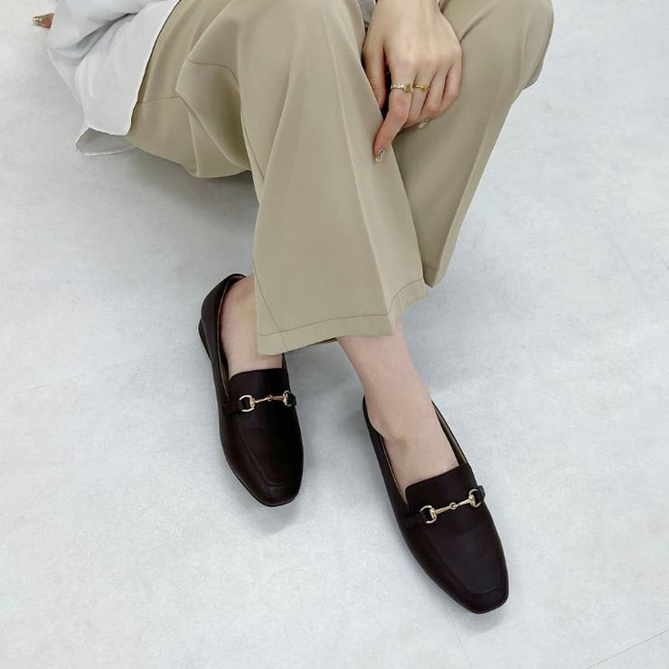 Massimo Dutti スクエアトウ ローファー