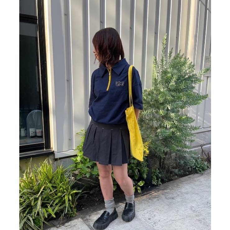 ハーフジップポロ