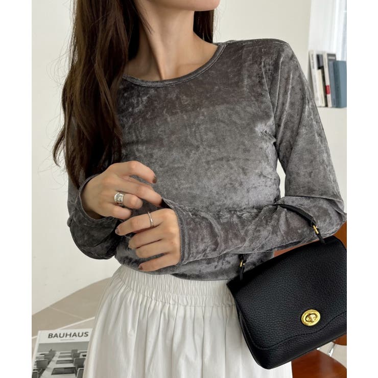 シアー ベロア クルーネック ロングスリーブ トップス | Ada. | 詳細画像29 