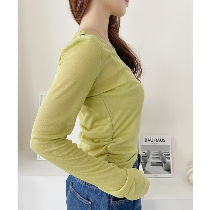 ホルターネック風 ドッキングレイヤード サイドシャーリング シアーカットソー | Ada. | 詳細画像31 