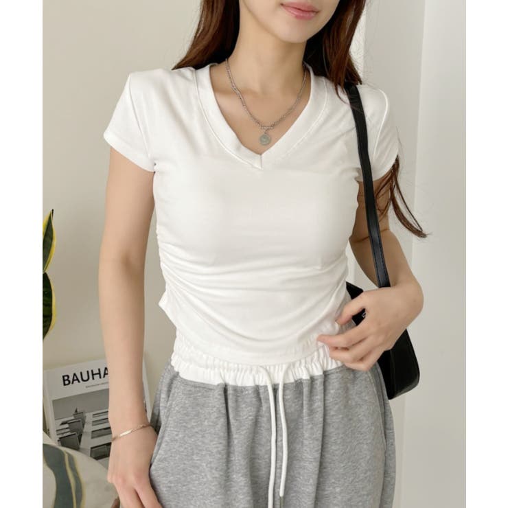 Vネック サイドシャーリング コンパクト フレンチスリーブ Tシャツ | Ada. | 詳細画像7 