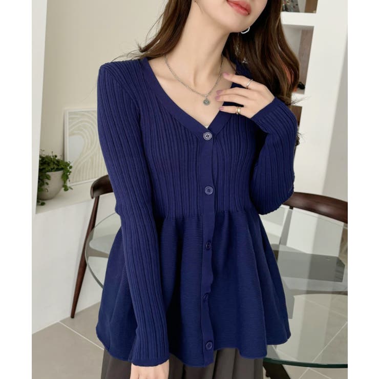 新品 アナイ ANAYI Vネック リブ ペプラム カーディガン ANAYI（アナイ）の「ワイドリブペプラムVネック カーディガン