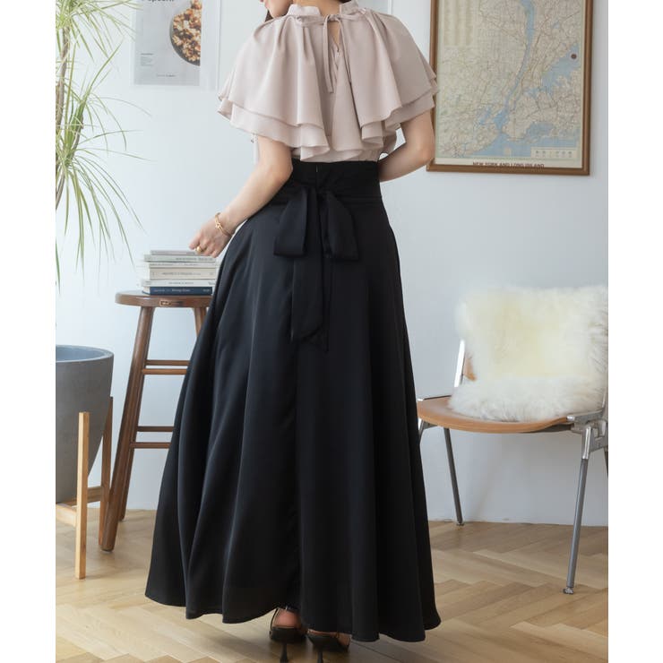 UNITED ARROWS/ハイウエストフレアスカート　新品未使用タグ付 ひざ丈フレアスカート ハイウエスト 無地[品番：AMSW1777135