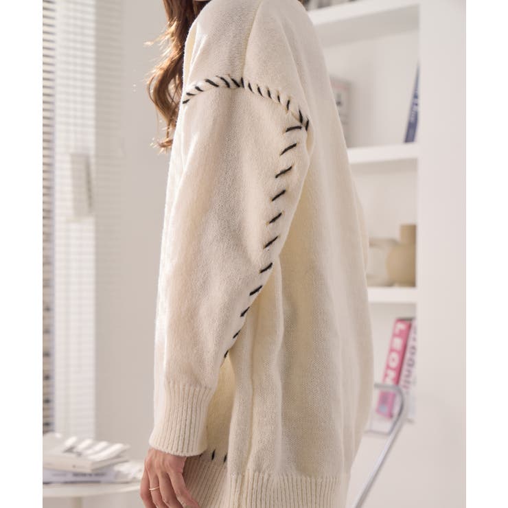 【sandro】ポンチョニットプルオーバー ベージュ ウール100% sandro】ポンチョニットプルオーバー ベージュ ウール100% ステッチ