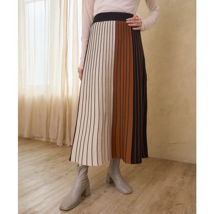 グッチ バイカラープリーツスカート レッド×アイボリー 240722-s-01m-0.jpg