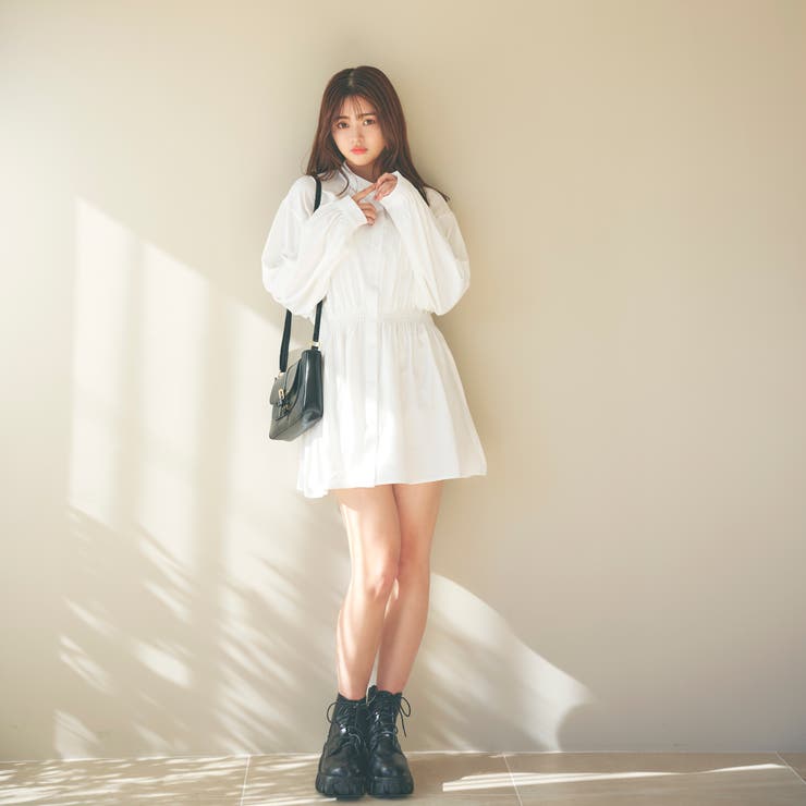 ホワイト シャツワンピース ギャザー入り CORNERS｜【CORNERS by KR】サイドギャザーシャツワンピース