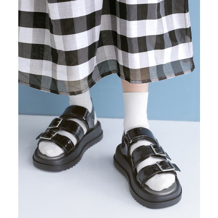 ブラック | n'OrLABELベルトデザインエナメルサンダル | osharewalker