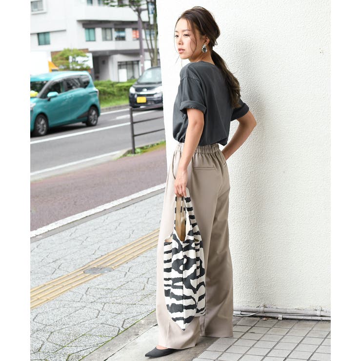 【関税送料込み】STONE ロゴ プリントクルーネックTシャツ セール】ROCK STANLEY（ロックスタンレー）別注NYCロゴプリントT