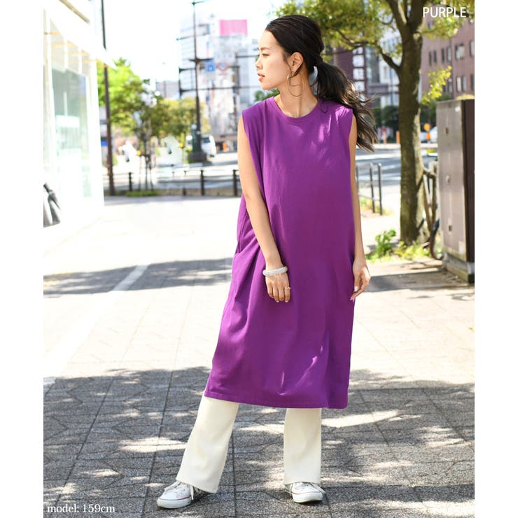 レディース  Mサイズ　袖なしチュニックカットソー　1枚　濃い紫色パープル女性用