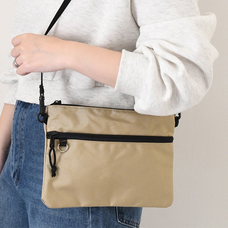 カーキベージュ | サコッシュ ショルダーバッグ レディース | REAL STYLE